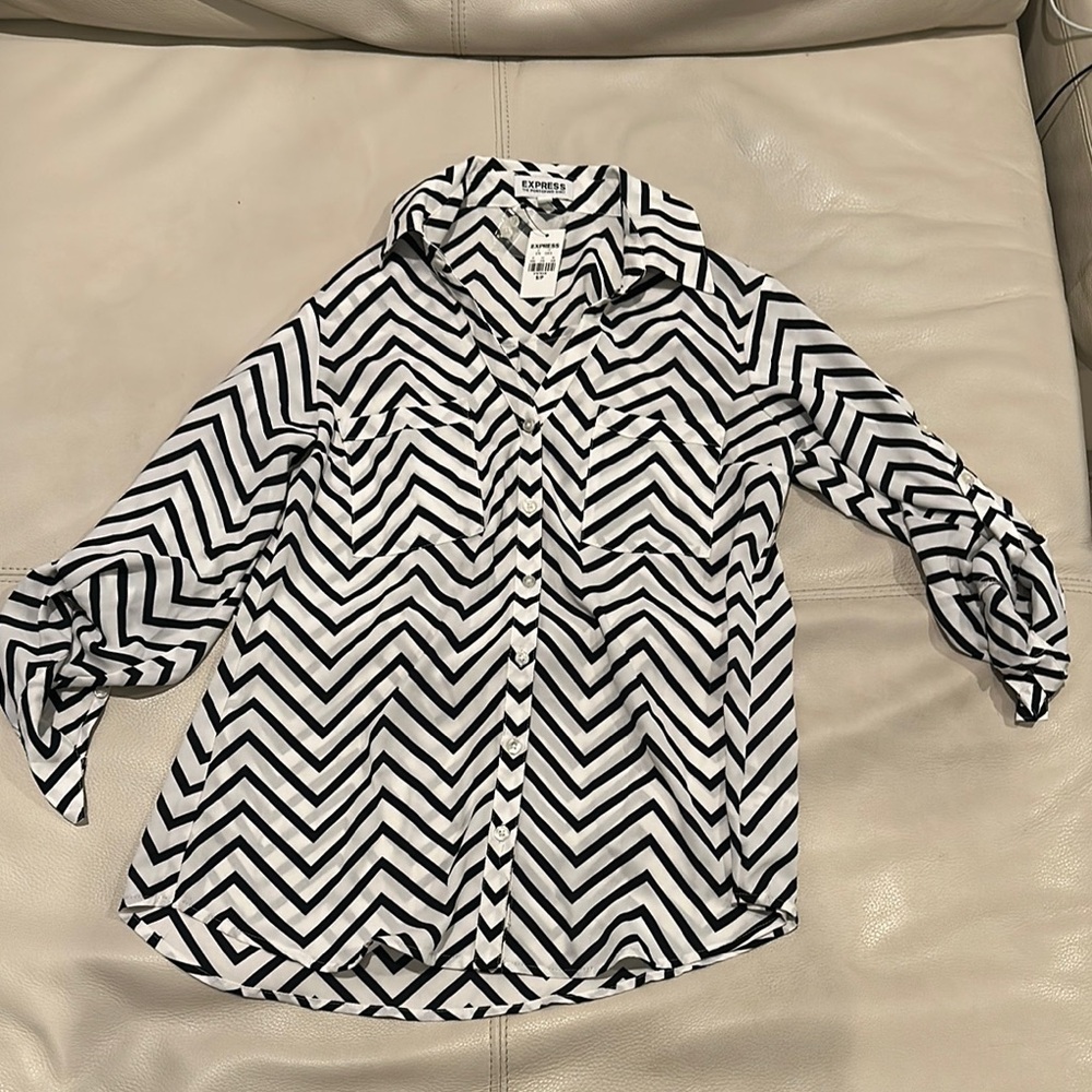 Express Monochrome Chevron Button-Down Shirt